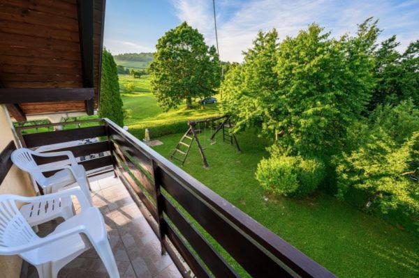 Guesthouse Mirko Hodak Selište Drežničko Kültér fotó